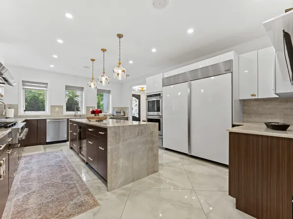 115-18 Mayfair Road image 16 of 55