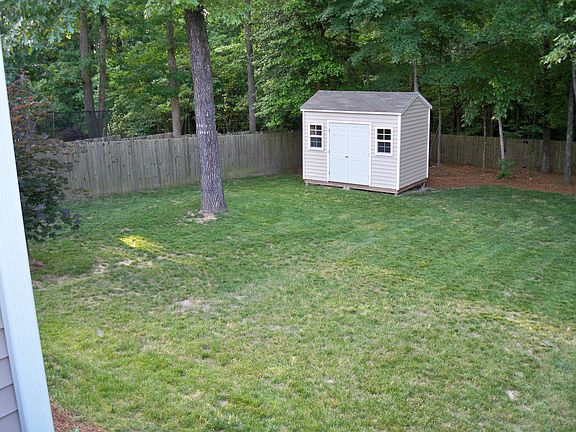 3rd image of 95 Rocky Point Ct