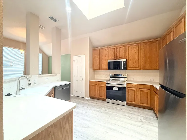 4501 Aspen Glen Rd — Photo 6