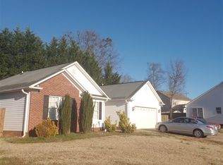 528 Belcher Home Pl, Boiling Springs, SC 29316