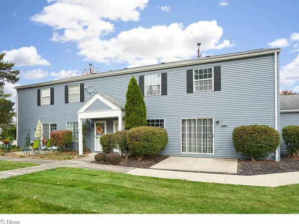 21 Firebush Ln, Northfield, OH 44067