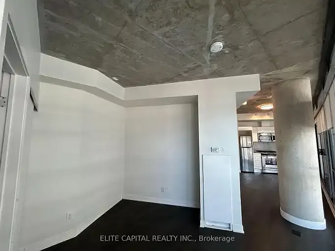 319 Carlaw Ave #409 — Photo 1