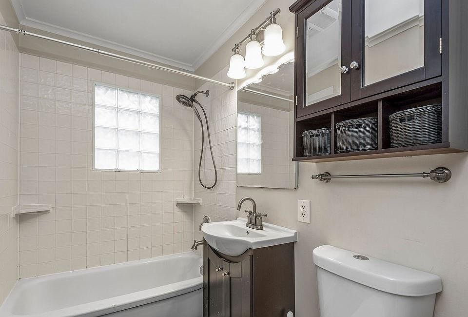 1st image of 408 Townes St Unit 2