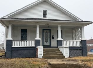 301 Porter St, Danville, IL 61832
