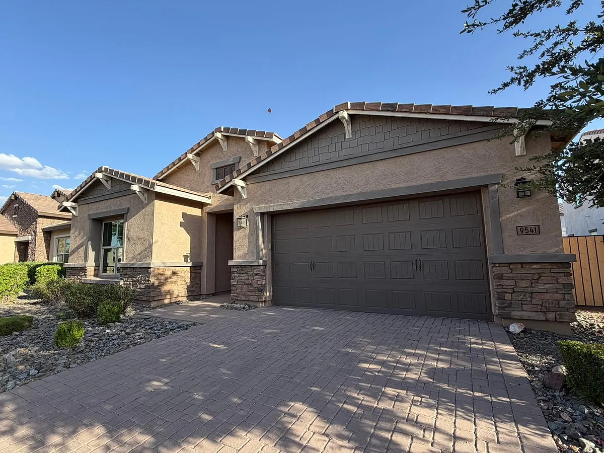 Building Photo - 9541 E Theia Dr