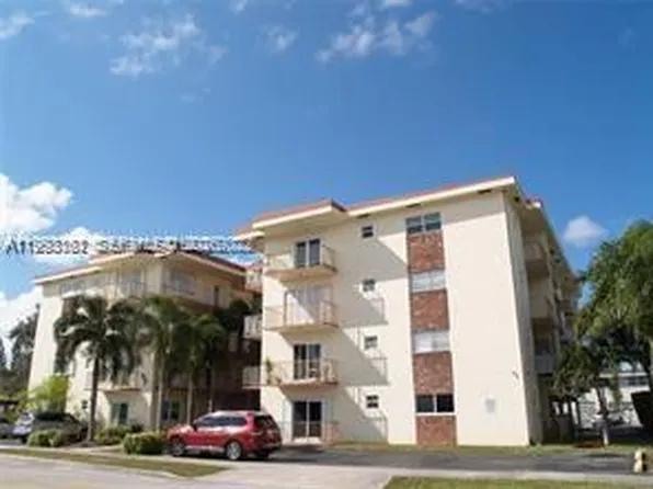 1747 Rodman St APT 309, Hollywood, FL 33020