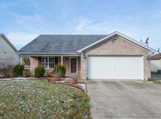 11907 Lewis Dr, Sellersburg, IN 47172
