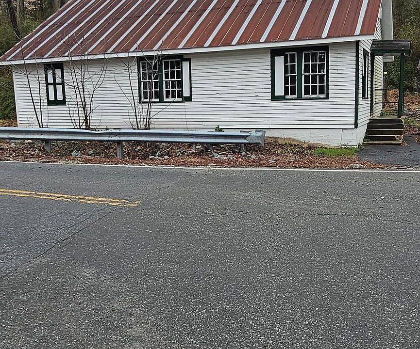 2nd image of 1 Little Elk Creek Rd