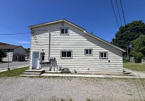 169 Mary St N #3 Photo 1