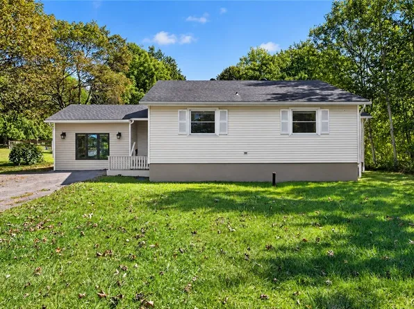 171 Swift St, Oswego, NY 13126