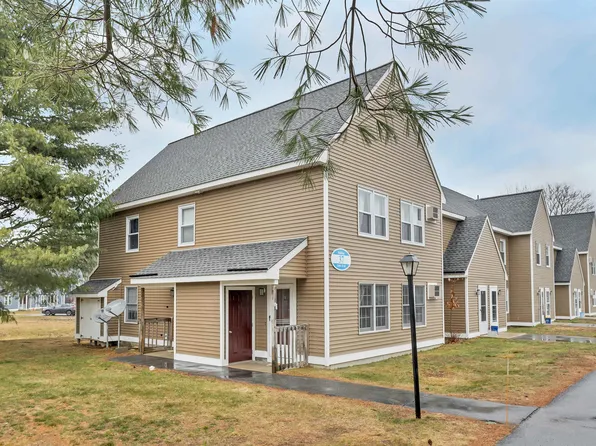 37 Indian Brook Circle #33, Rochester, NH 03867