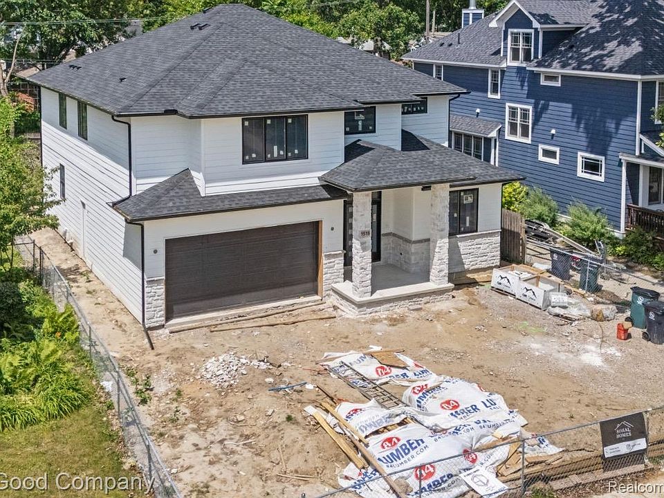 1st image of 1516 Wyandotte Ave