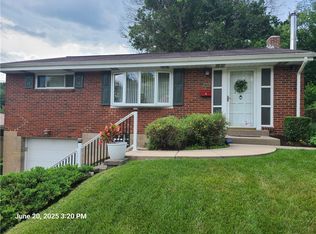 3381 Columbia Dr, Pittsburgh, PA 15234