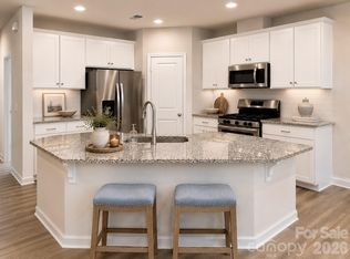 711 Still Oak Trl, Tega Cay, SC 29708
