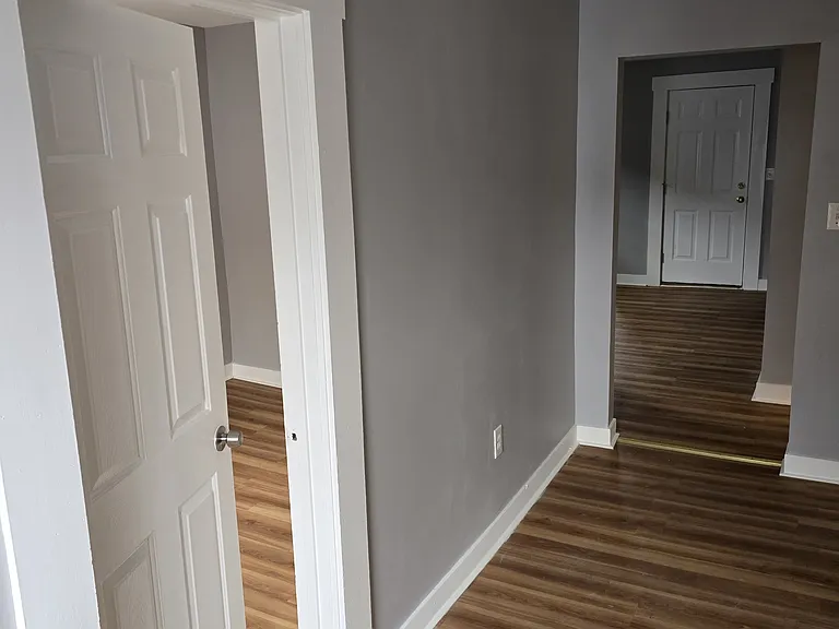 315 Cedar St #6 — Photo 6