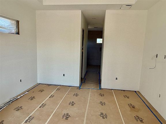 4th image of 15212 Aquarius Cir
