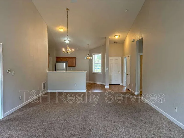 5935 Monticello Square Ln — Photo 6