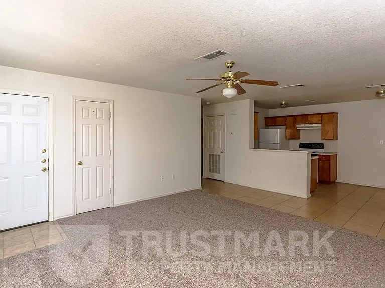 700 S Amy Ln #103 — Photo 9