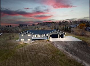 2016 56th St NW, Minot, ND 58703