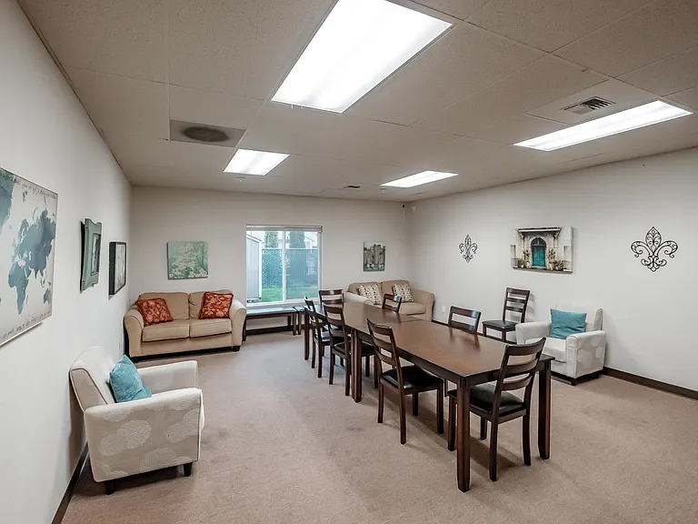 Lafayette Place Apartments — Photo 63
