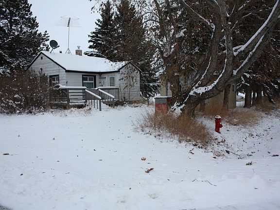 3rd image of 5203 49th Ave