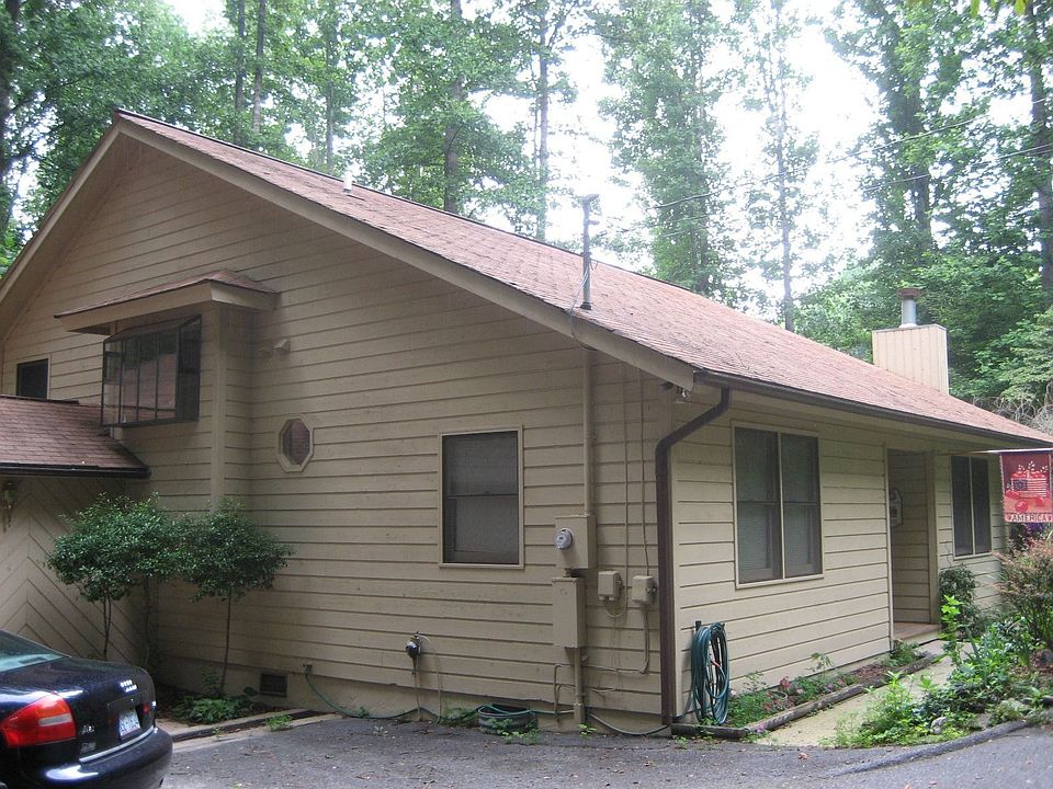 1st image of 878 Dogwood Dr