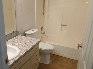 1103 N Buchanan St #C, Kennewick, WA