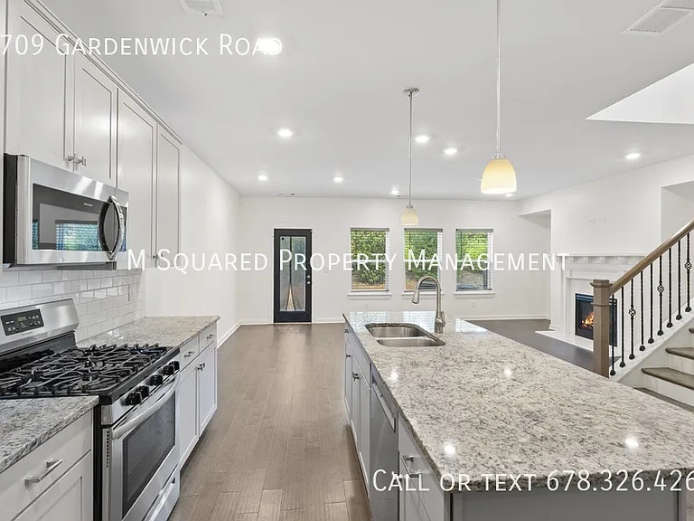 3709 Gardenwick Rd — Photo 16