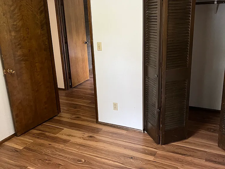 1595 Amberland Ave — Photo 11