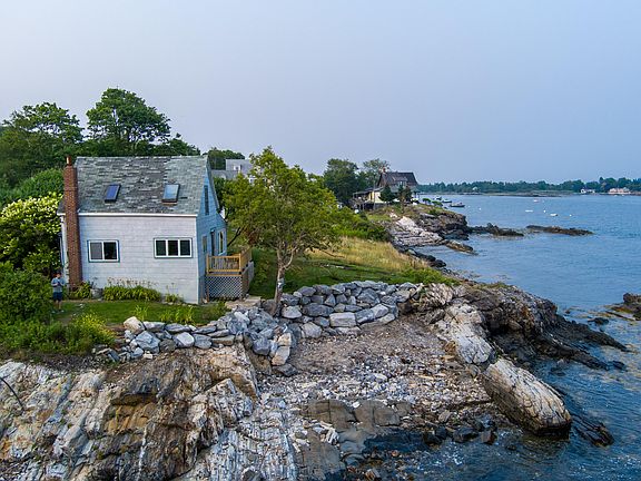 3rd image of 10 Griffin Lane