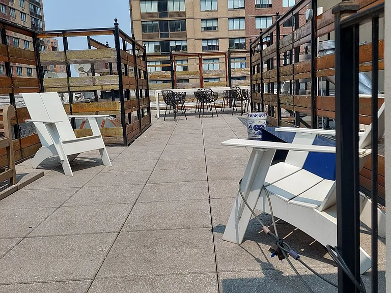 210 E 95th St #3C — Photo 23