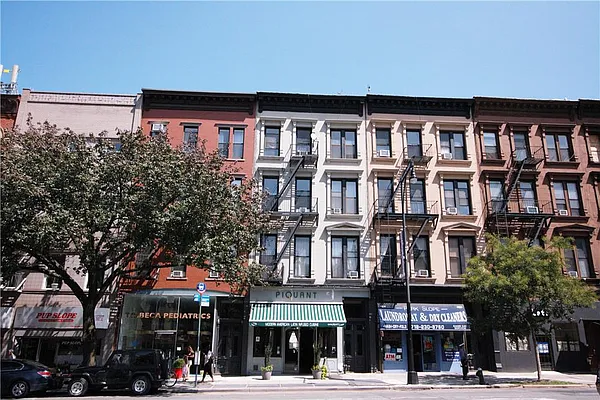 Rented by R New York | media 17