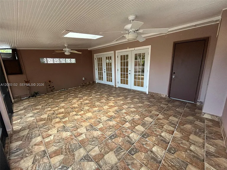 14110 Kendale Lakes Cir — Photo 73
