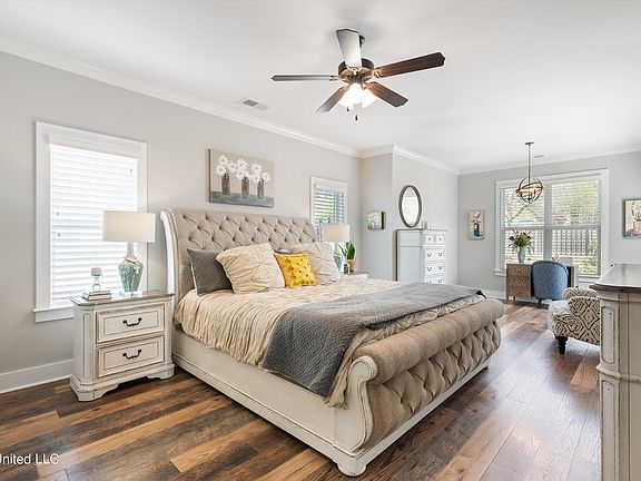 5th image of 4794 Pleasant Breeze Dr