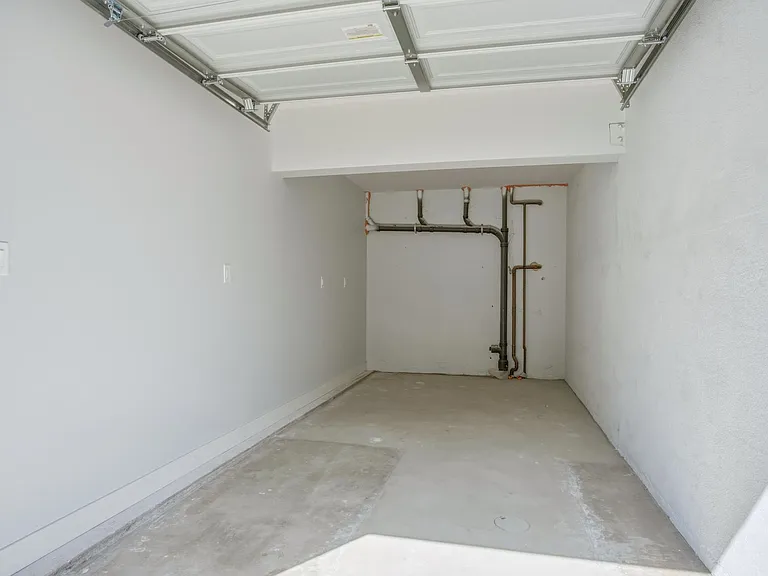 501 N. Ditmar — Photo 24