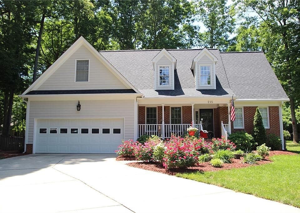 1st image of 215 Redberry Ct