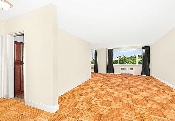 4th image of 5355 Henry Hudson Pkwy #7C