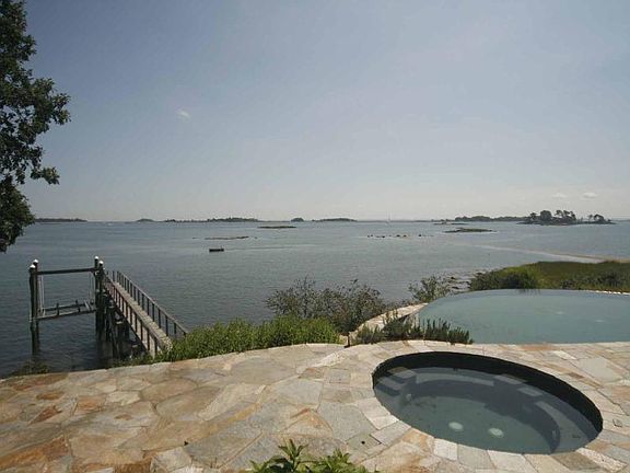 3 Pool Hot tub Dock 0242