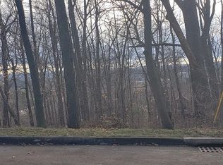 44 Hillcrest Ave, Worcester, MA 01602