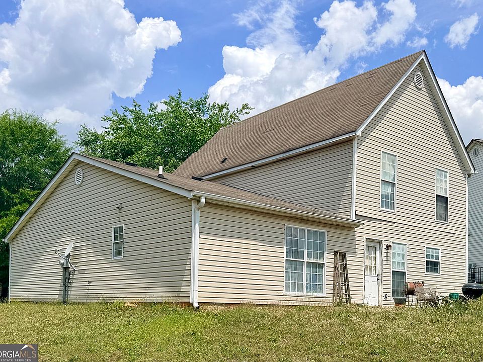 2nd image of 1349 Creekview Cir