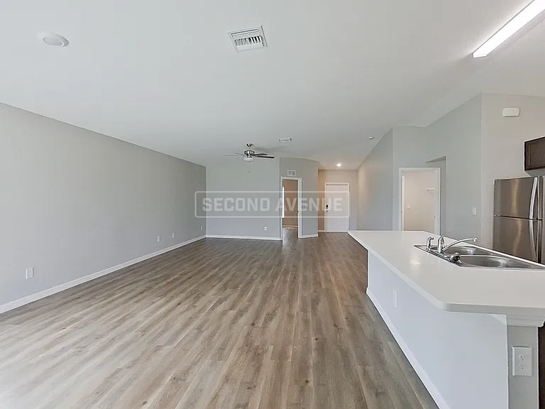 3908 23rd St SW — Photo 6