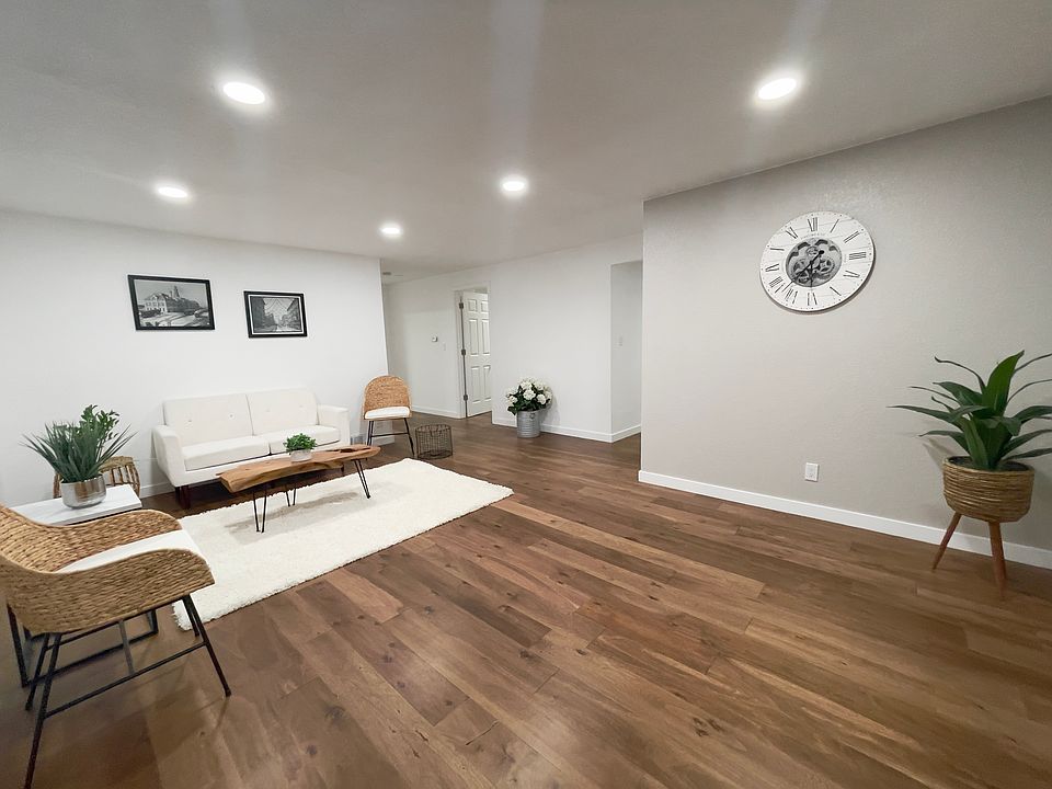 1st image of 925 Kohl St