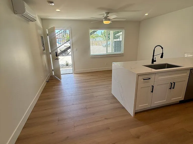 10791 Jamacha Blvd — Photo 9