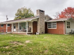 300 E Cedar St, New Baden, IL