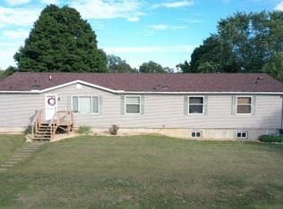 700 Chicago St, Dewitt, IL 61735