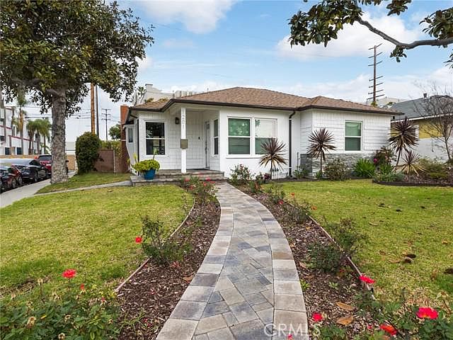 1st image of 1201 E Acacia Ave
