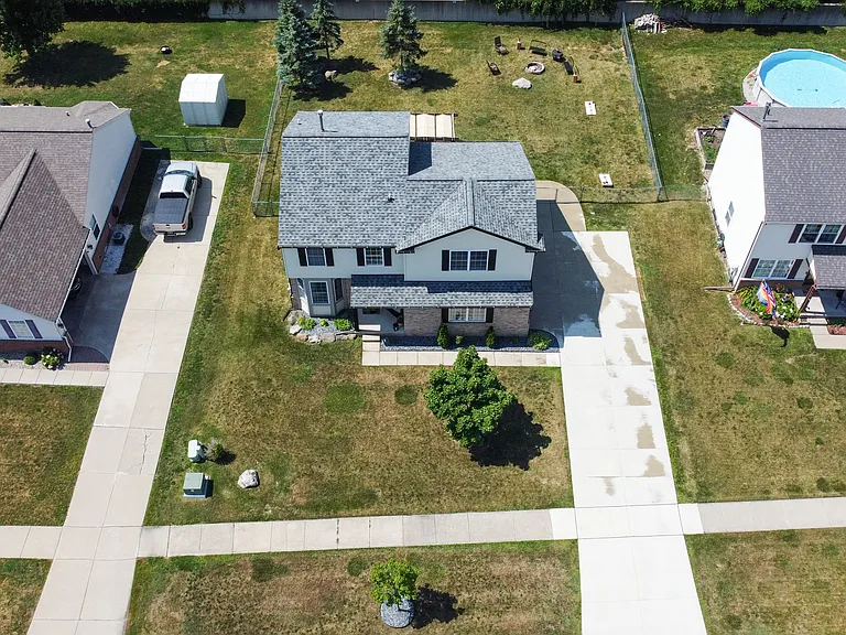 51897 Huntley Ave — Photo 15
