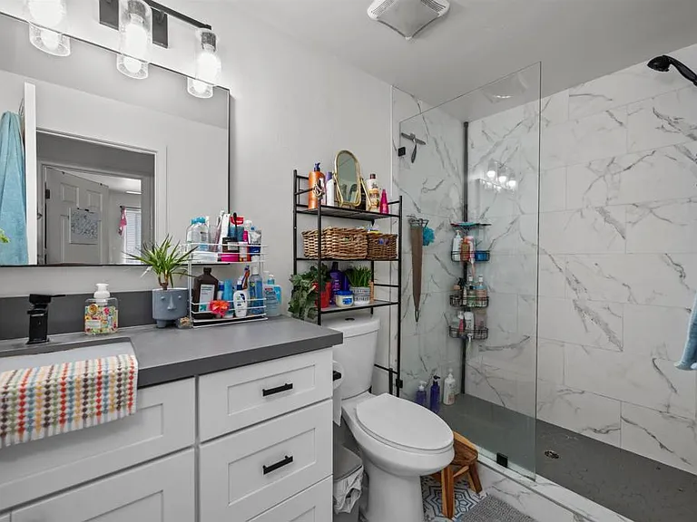 5371 Saxon St — Photo 4