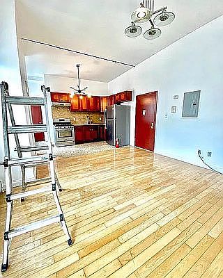 5th image of 37-20 30th Ave #3R