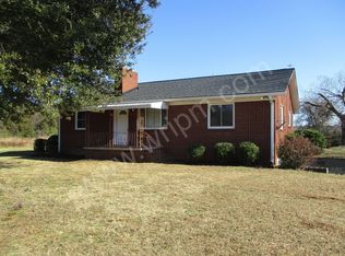 101 Moose Rd S, Mount Pleasant, NC 28124